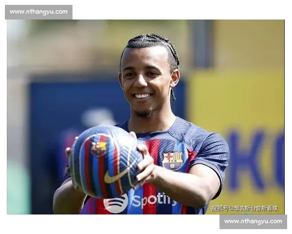 巴萨青训新星托伦茨:从重伤少年到诺坎普首秀的逆袭之路 巴萨青训新星托伦茨:从重伤少年到诺坎普首秀的逆袭之路